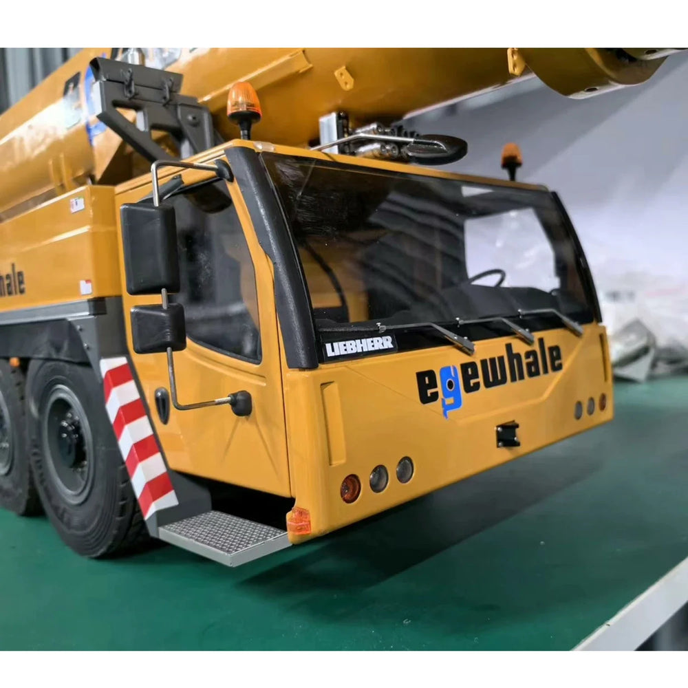 EYEWHALE HYDRAULIC RC CRANE